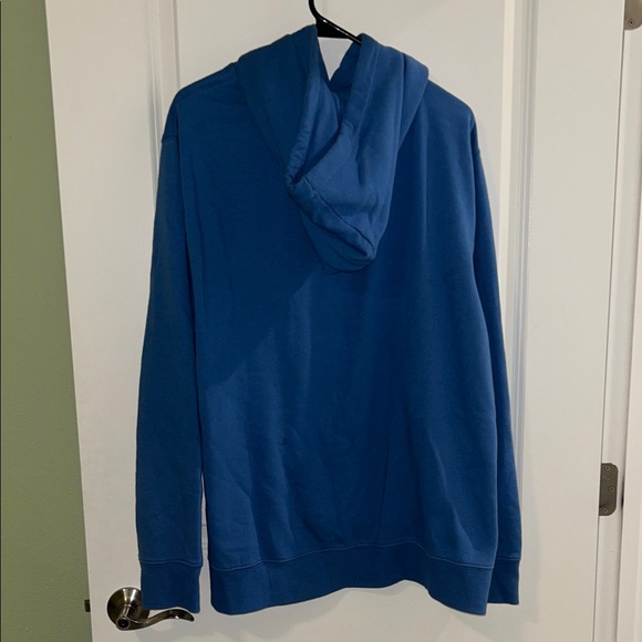 Vineyard Vines Men's Hoodie in Blue - Picture 5 of 5